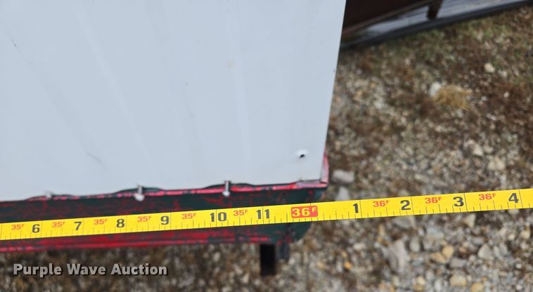 image for item EQ6761 2006 mobile office