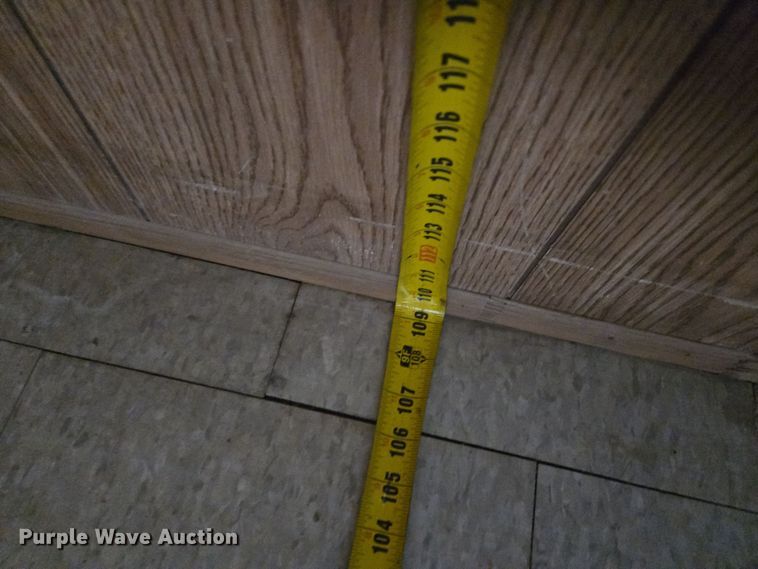 image for item EQ6761 2006 mobile office