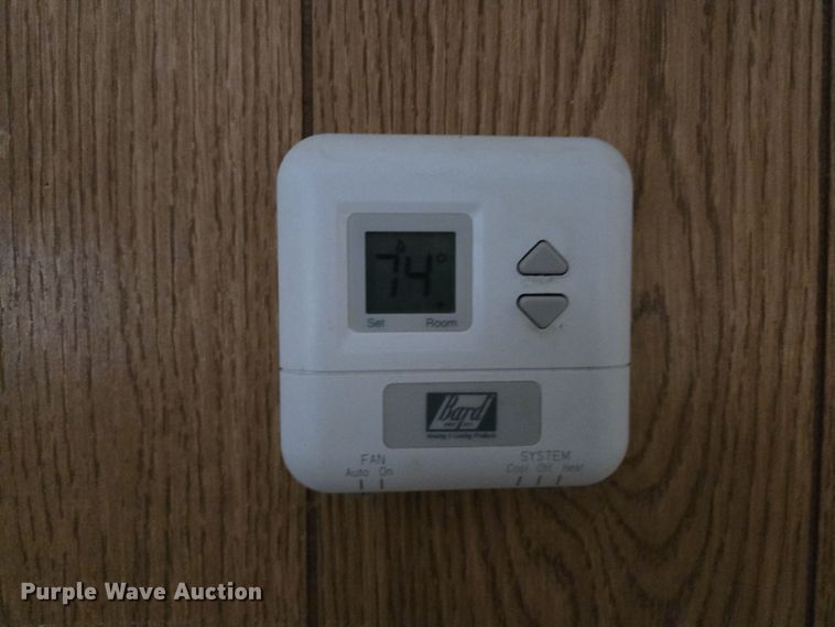 image for item EQ6761 2006 mobile office