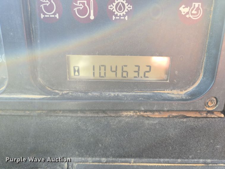 image for item EQ6762 2005 Caterpillar  815F soil compactor