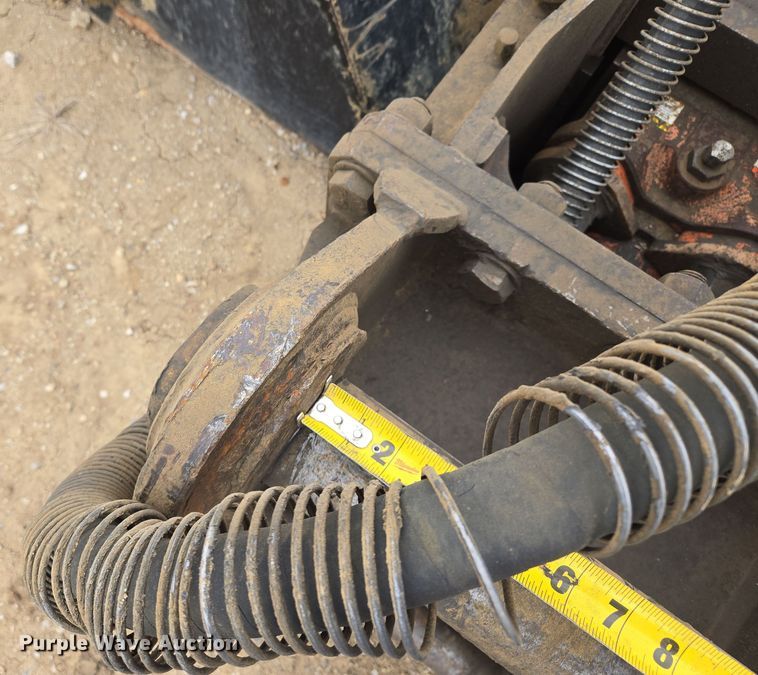 image for item EQ6764 NPK GH-10 breaker