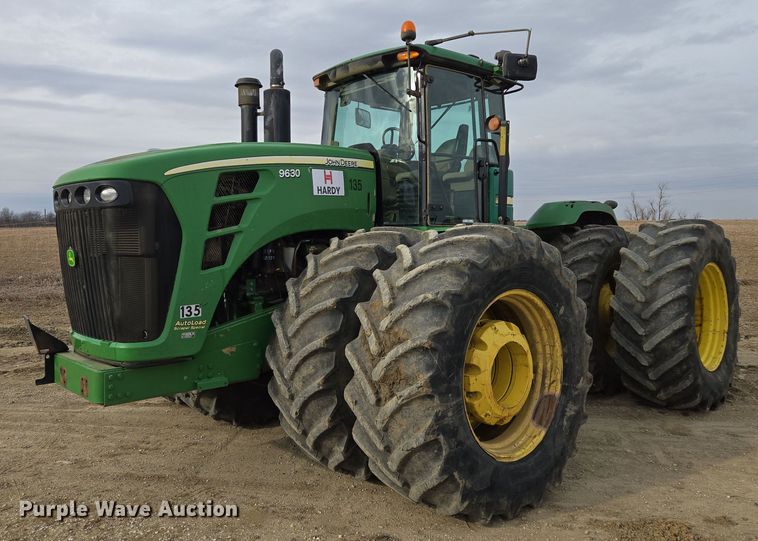 image for item EQ6769 2008 John Deere  9630 Scraper Special 4WD tractor