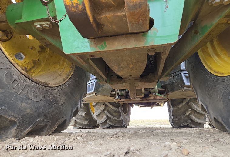 image for item EQ6769 2008 John Deere  9630 Scraper Special 4WD tractor