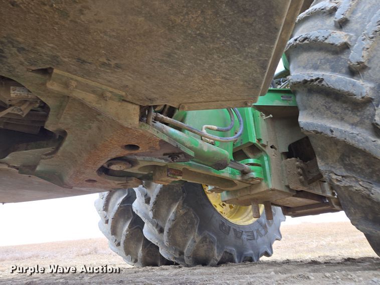 image for item EQ6769 2008 John Deere  9630 Scraper Special 4WD tractor