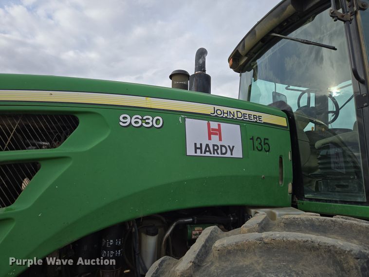 image for item EQ6769 2008 John Deere  9630 Scraper Special 4WD tractor