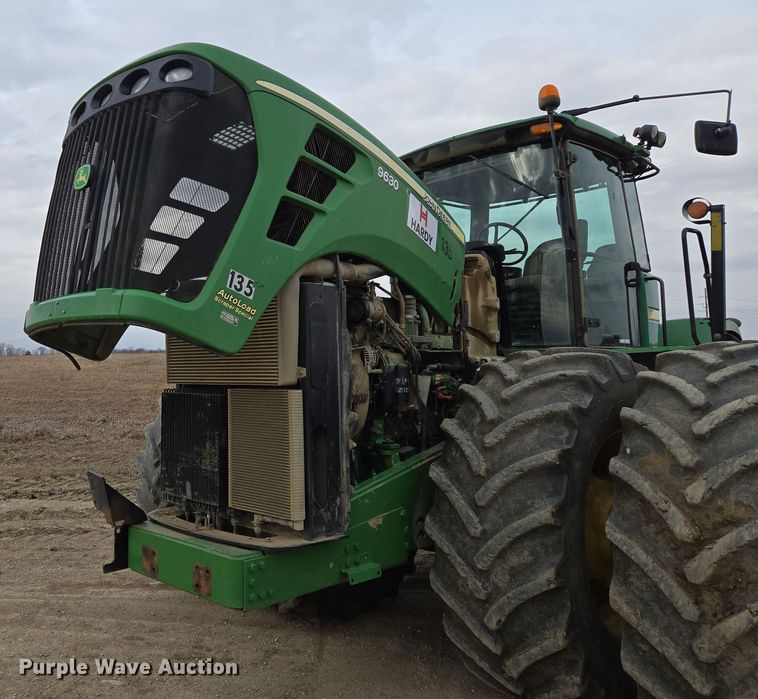 image for item EQ6769 2008 John Deere  9630 Scraper Special 4WD tractor