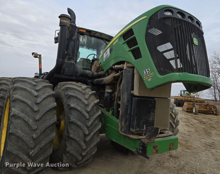 image for item EQ6769 2008 John Deere  9630 Scraper Special 4WD tractor