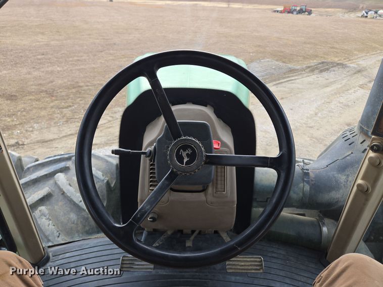 image for item EQ6769 2008 John Deere  9630 Scraper Special 4WD tractor