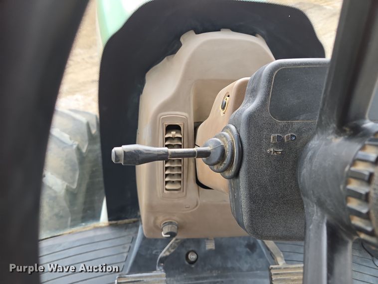 image for item EQ6769 2008 John Deere  9630 Scraper Special 4WD tractor