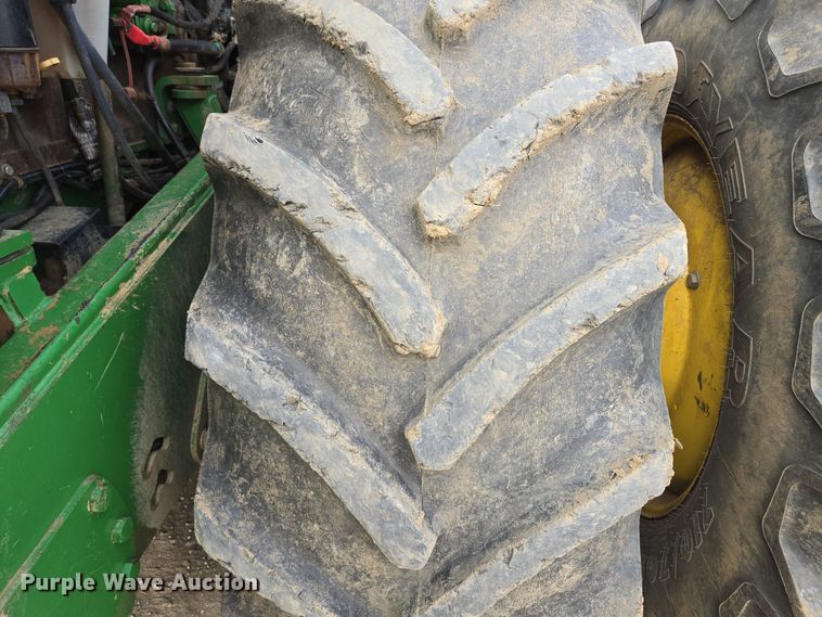 image for item EQ6769 2008 John Deere  9630 Scraper Special 4WD tractor