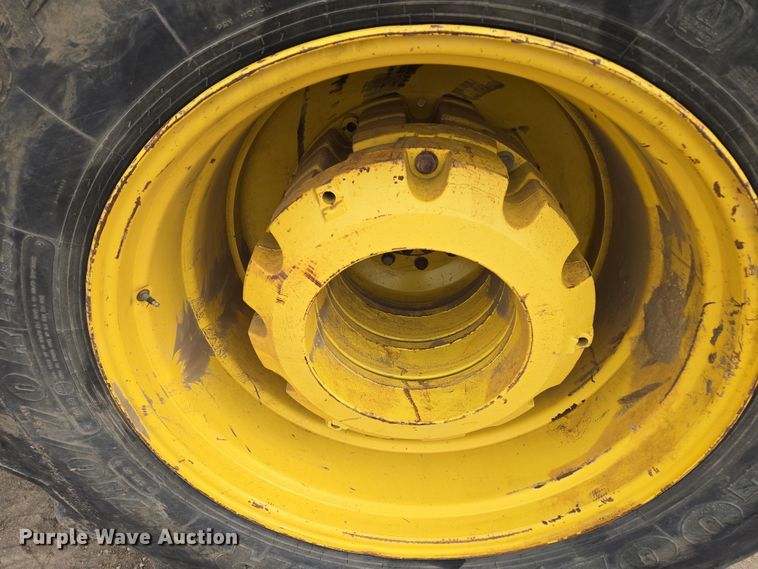 image for item EQ6769 2008 John Deere  9630 Scraper Special 4WD tractor