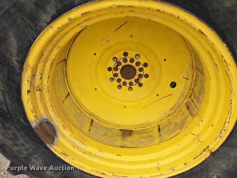 image for item EQ6769 2008 John Deere  9630 Scraper Special 4WD tractor