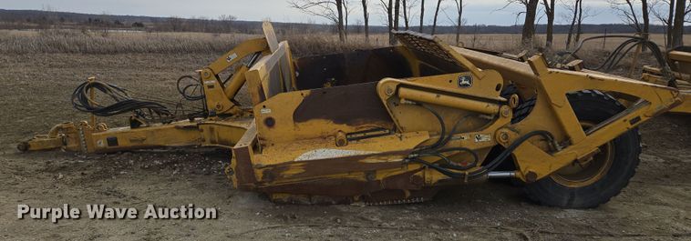 image for item EQ6770 2006 John Deere  1814C scraper