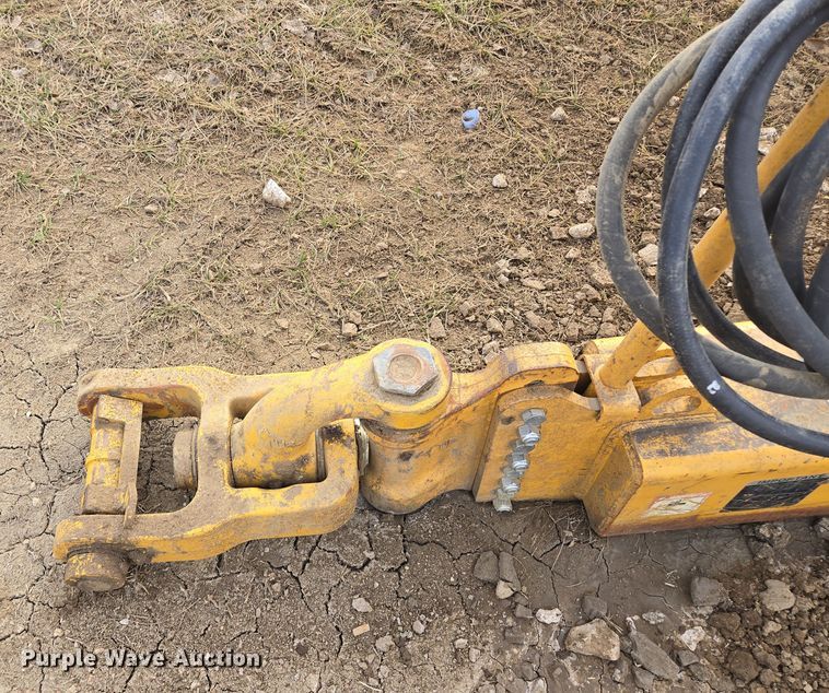 image for item EQ6770 2006 John Deere  1814C scraper