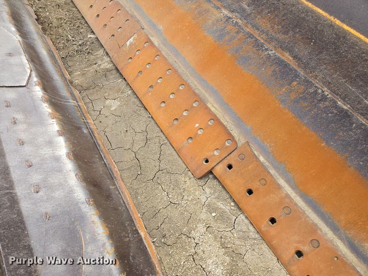 image for item EQ6770 2006 John Deere  1814C scraper