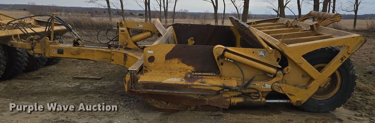 image for item EQ6771 2006 John Deere  1814C scraper