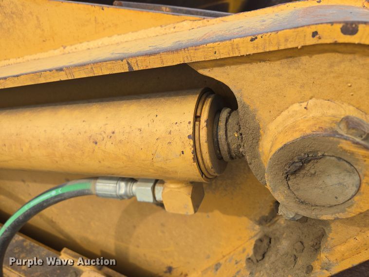 image for item EQ6771 2006 John Deere  1814C scraper