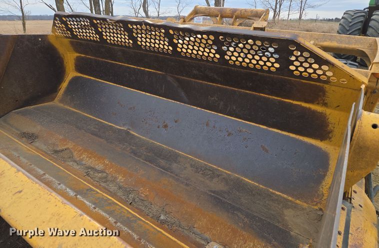 image for item EQ6771 2006 John Deere  1814C scraper