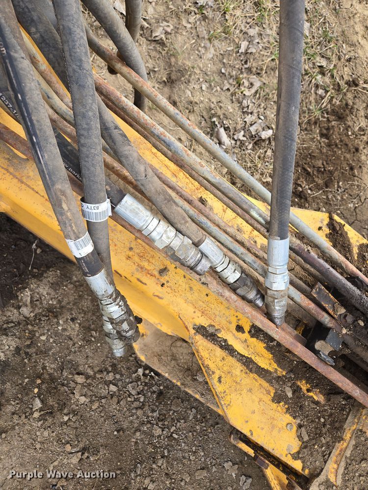 image for item EQ6772 2006 John Deere  1814C  scraper