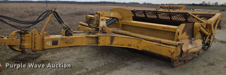 image for item EQ6773 2006 John Deere  1814C  scraper