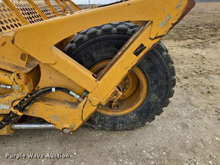 image for item EQ6773 2006 John Deere  1814C  scraper