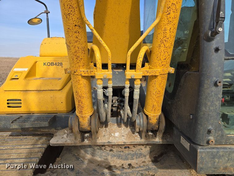 image for item EQ6775 2019 Kobelco  SK210LC-10 excavator