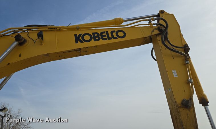 image for item EQ6775 2019 Kobelco  SK210LC-10 excavator