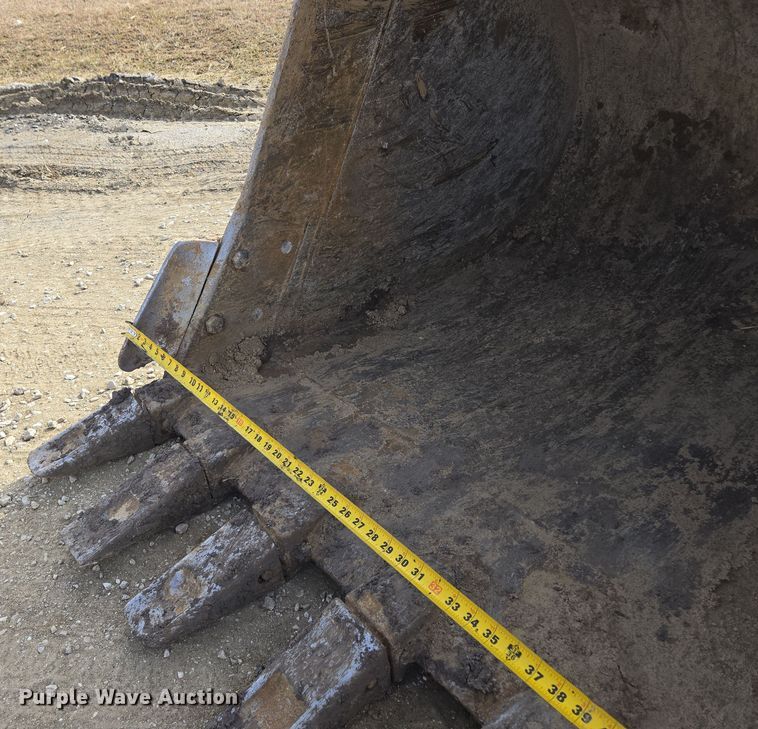 image for item EQ6775 2019 Kobelco  SK210LC-10 excavator