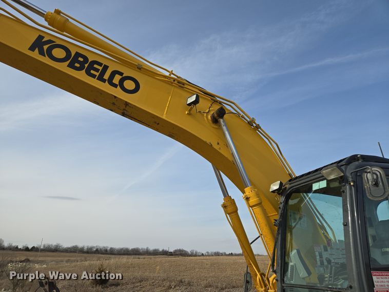 image for item EQ6775 2019 Kobelco  SK210LC-10 excavator
