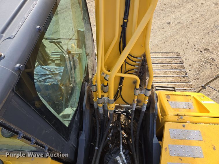 image for item EQ6775 2019 Kobelco  SK210LC-10 excavator