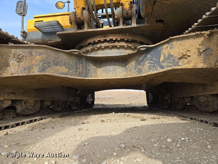 image for item EQ6775 2019 Kobelco  SK210LC-10 excavator