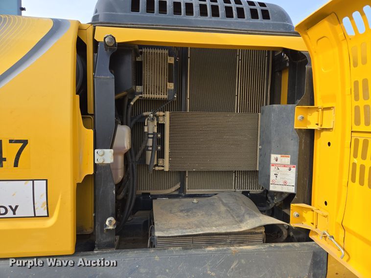 image for item EQ6775 2019 Kobelco  SK210LC-10 excavator