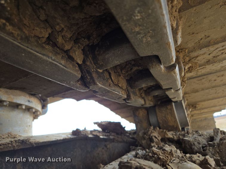 image for item EQ6775 2019 Kobelco  SK210LC-10 excavator