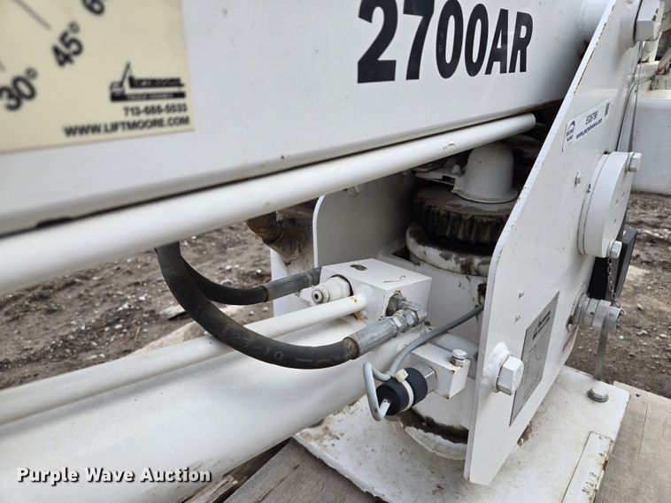 image for item EQ6798 Lift Moore  2700AR crane