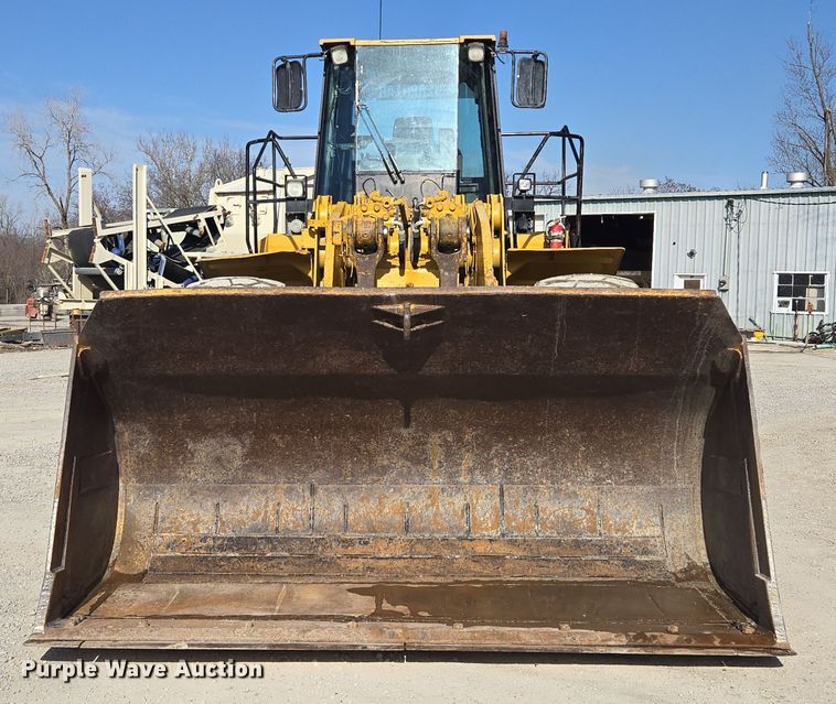image for item EQ6832 1998 Caterpillar 980G wheel loader
