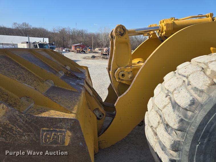 image for item EQ6832 1998 Caterpillar 980G wheel loader