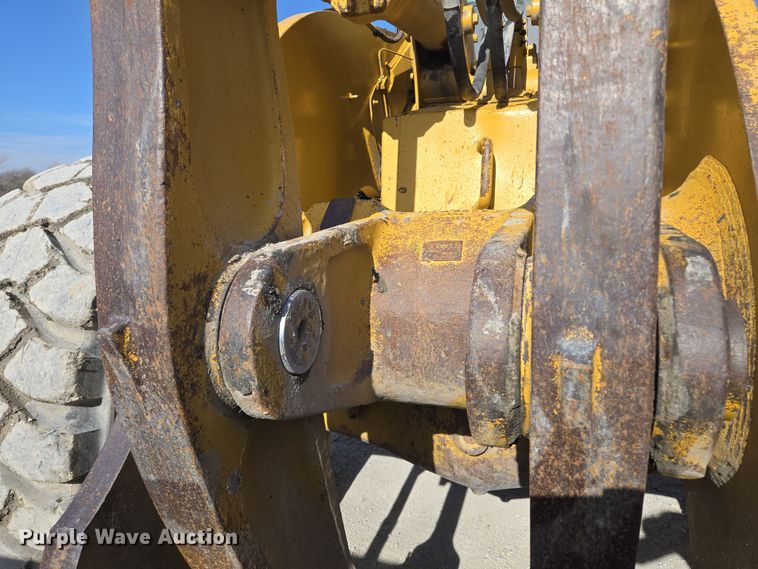 image for item EQ6832 1998 Caterpillar 980G wheel loader