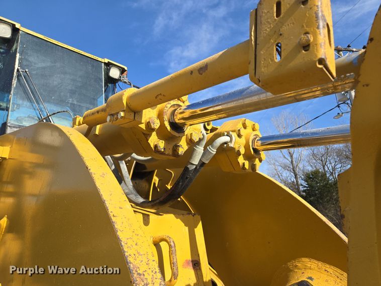 image for item EQ6832 1998 Caterpillar 980G wheel loader