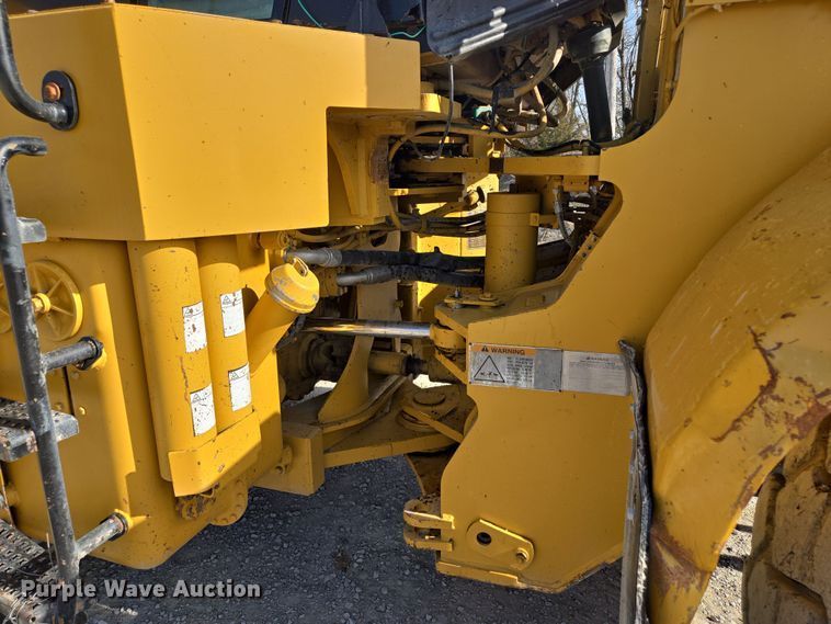 image for item EQ6832 1998 Caterpillar 980G wheel loader