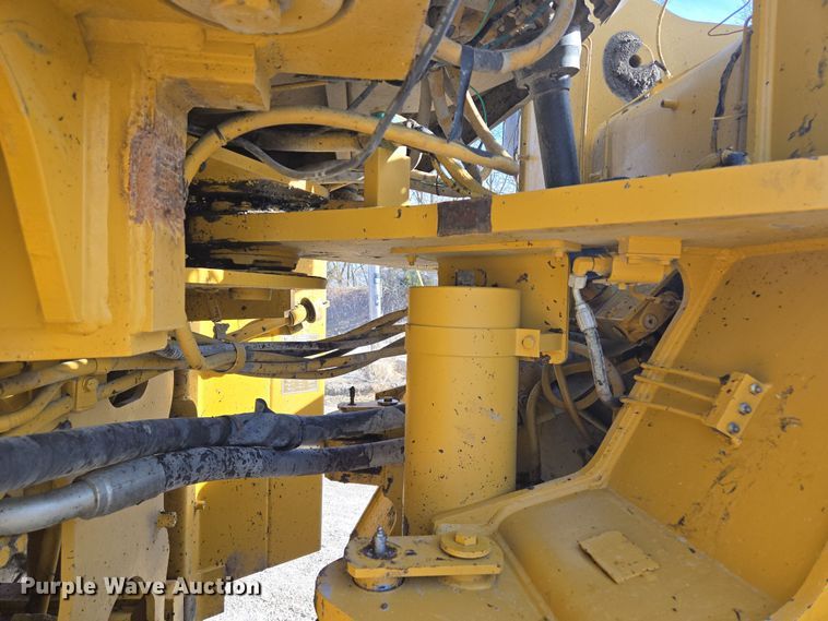 image for item EQ6832 1998 Caterpillar 980G wheel loader