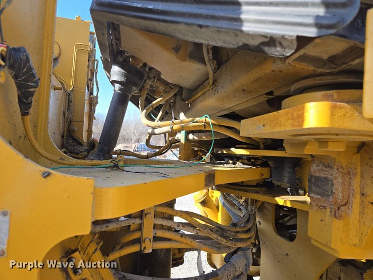 image for item EQ6832 1998 Caterpillar 980G wheel loader