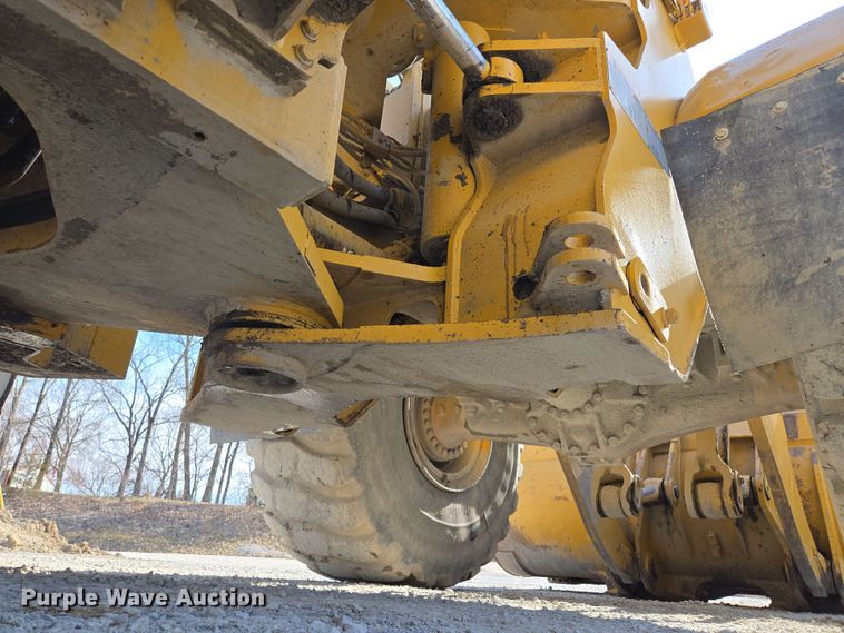 image for item EQ6832 1998 Caterpillar 980G wheel loader