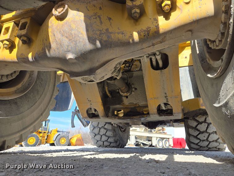 image for item EQ6832 1998 Caterpillar 980G wheel loader