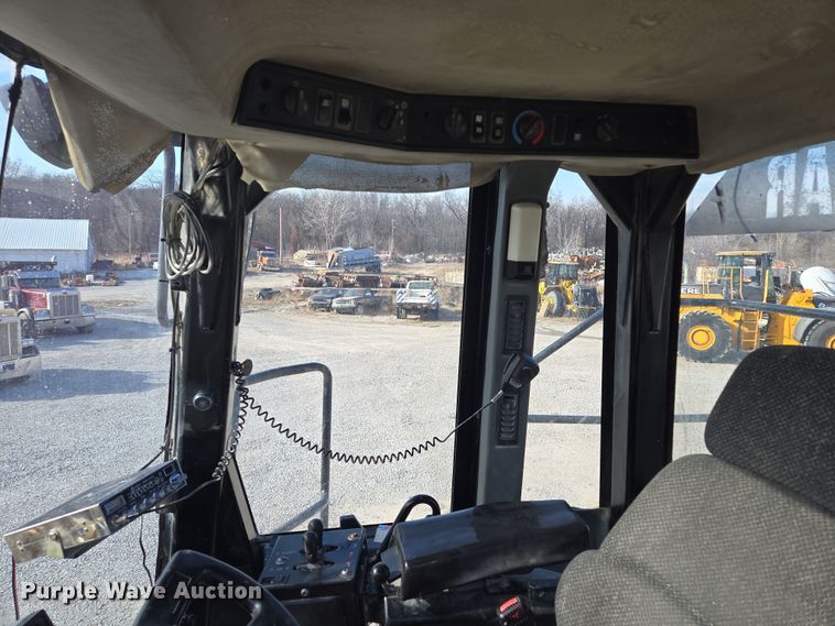 image for item EQ6832 1998 Caterpillar 980G wheel loader