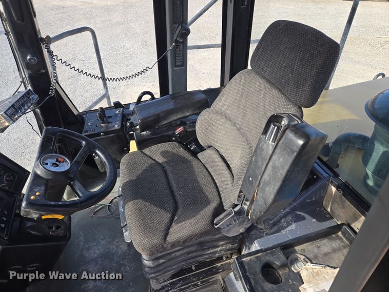 image for item EQ6832 1998 Caterpillar 980G wheel loader