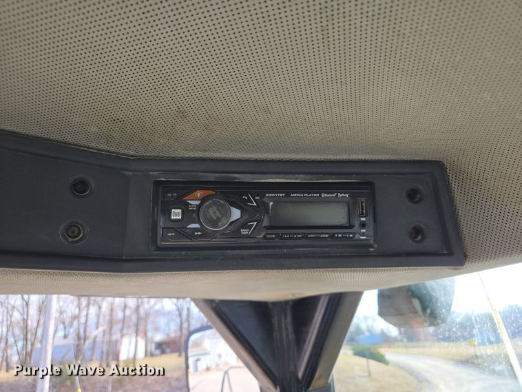 image for item EQ6832 1998 Caterpillar 980G wheel loader