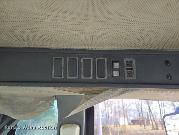 image for item EQ6832 1998 Caterpillar 980G wheel loader