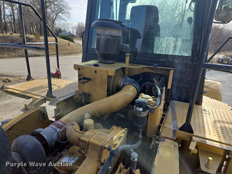 image for item EQ6832 1998 Caterpillar 980G wheel loader