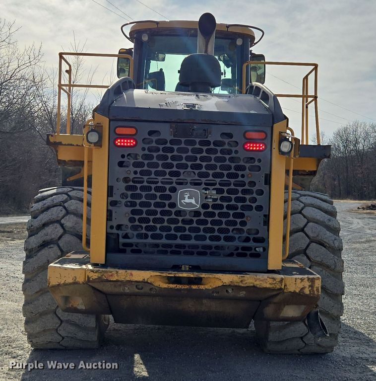 image for item EQ6833 2012 John Deere 844K wheel loader