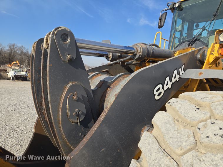 image for item EQ6833 2012 John Deere 844K wheel loader